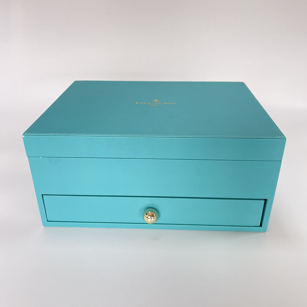 Amenity Box